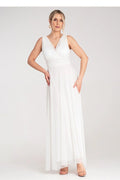 robe cocktail élégante sans manches dos noué blanche coupe empire taille cintrée bustier croisé décolleté plongeant jupe longue fluide mousseline