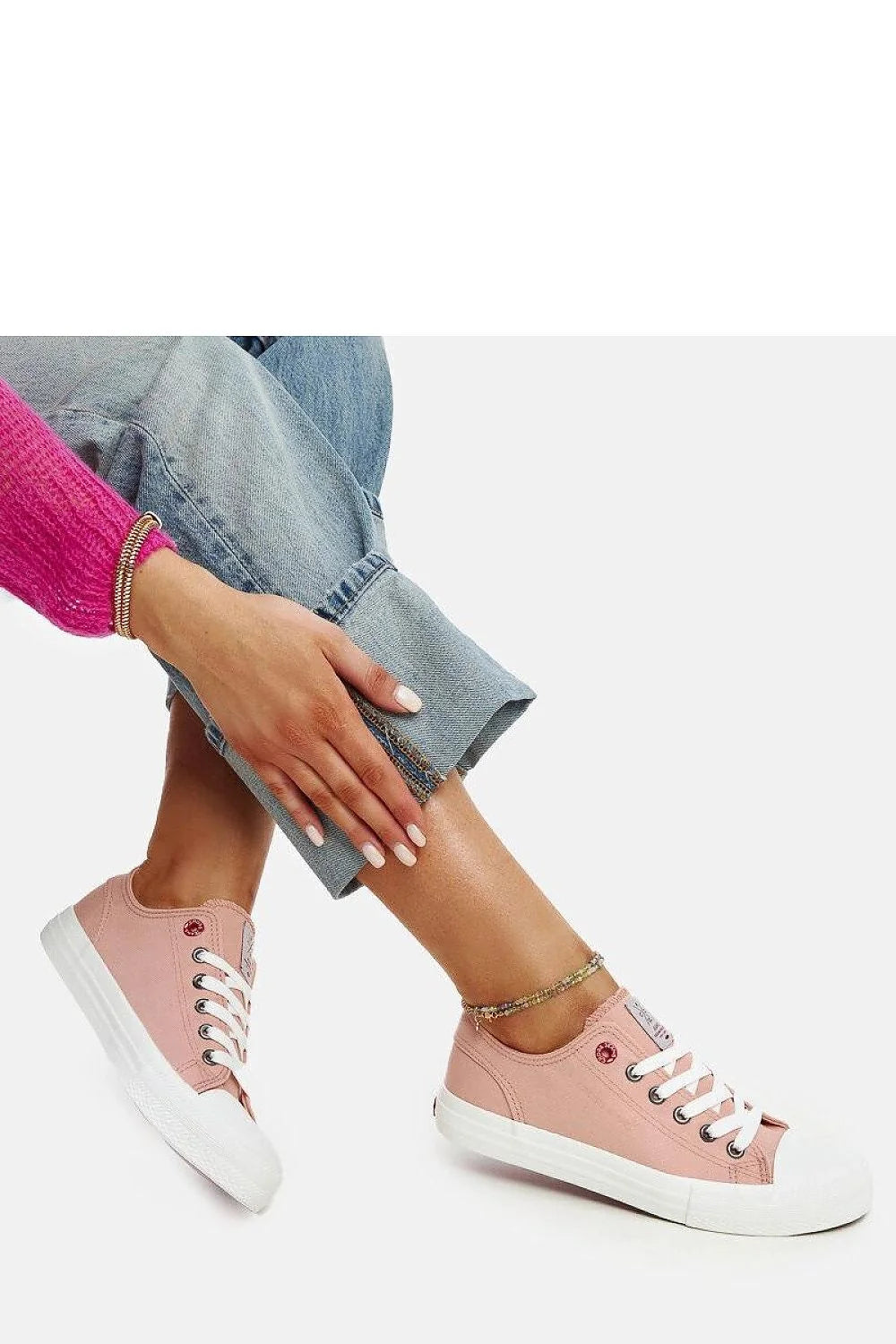 Sneakers basses pour femmes style décontracté rose pastel logo latéral et languette Adidas CROSS JEANS Baskets Solea