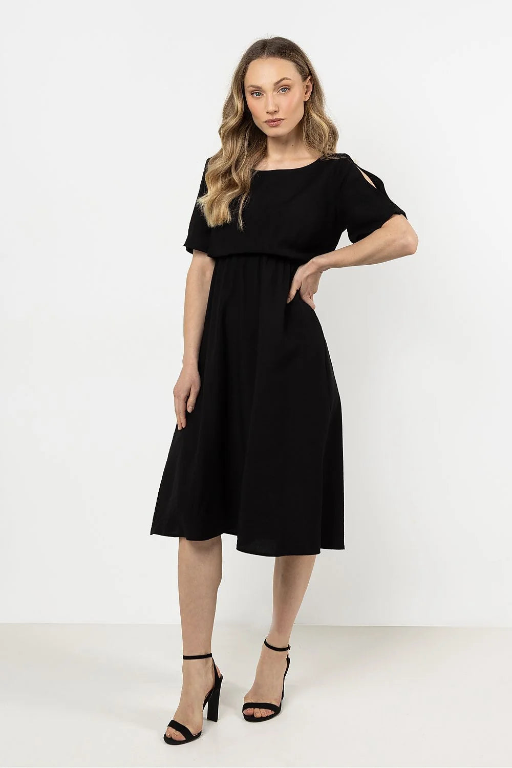 Robe de jour classique loose cut élastique taille manches courtes épaules fendues neckline bateau noir rayon nylon taille ajustable femme