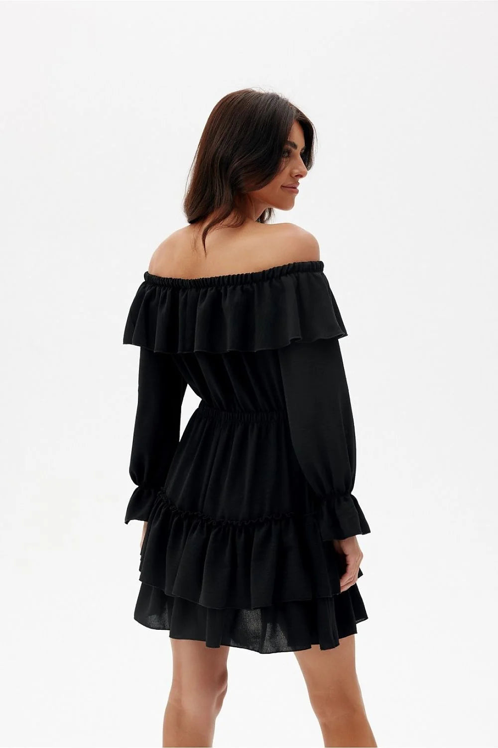 Robe de jour féminine évasée manches longues décolleté dos nu tissu léger noir taille élastique femme