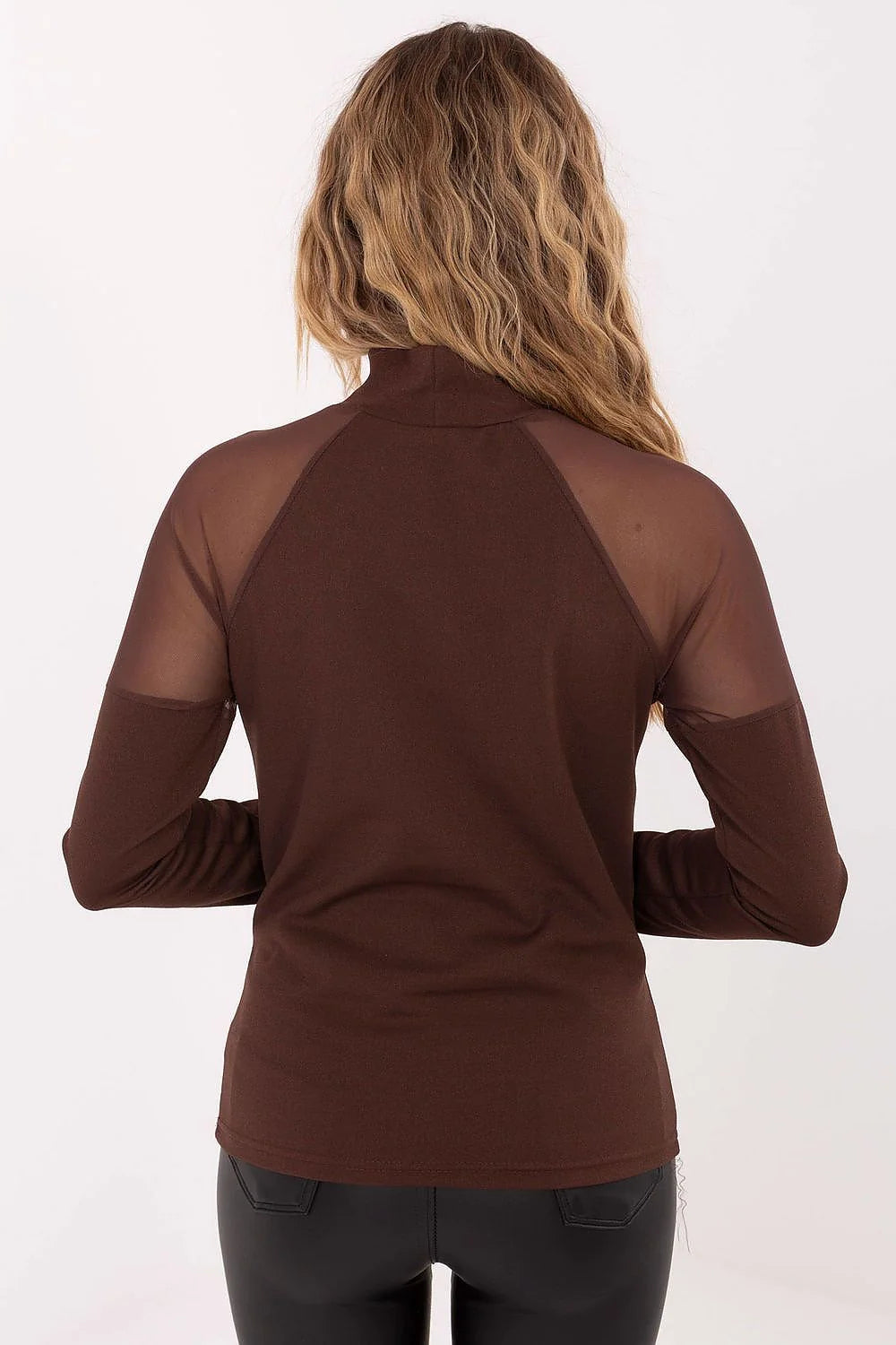 blouse col montant manches longues coupe ajustée marron chocolat maille douce empiècements résille épaules poignets boutons dorés finition lisse extensible