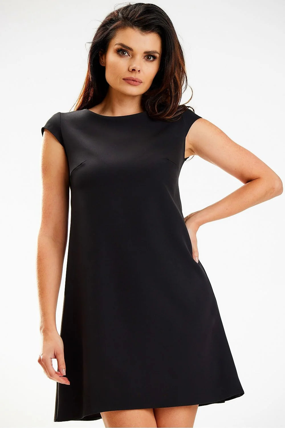 Robe de jour élégante pour femmes noire manches courtes coupe ample trapézoïdale polyester elasthanne