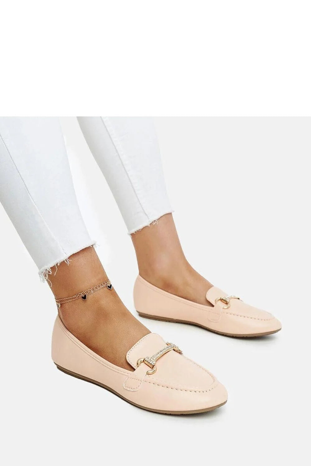Mocassins élégants pour femmes Solea beige clair, design intemporel, cuir haut de gamme, détails métalliques raffinés, confort maximal, style summer