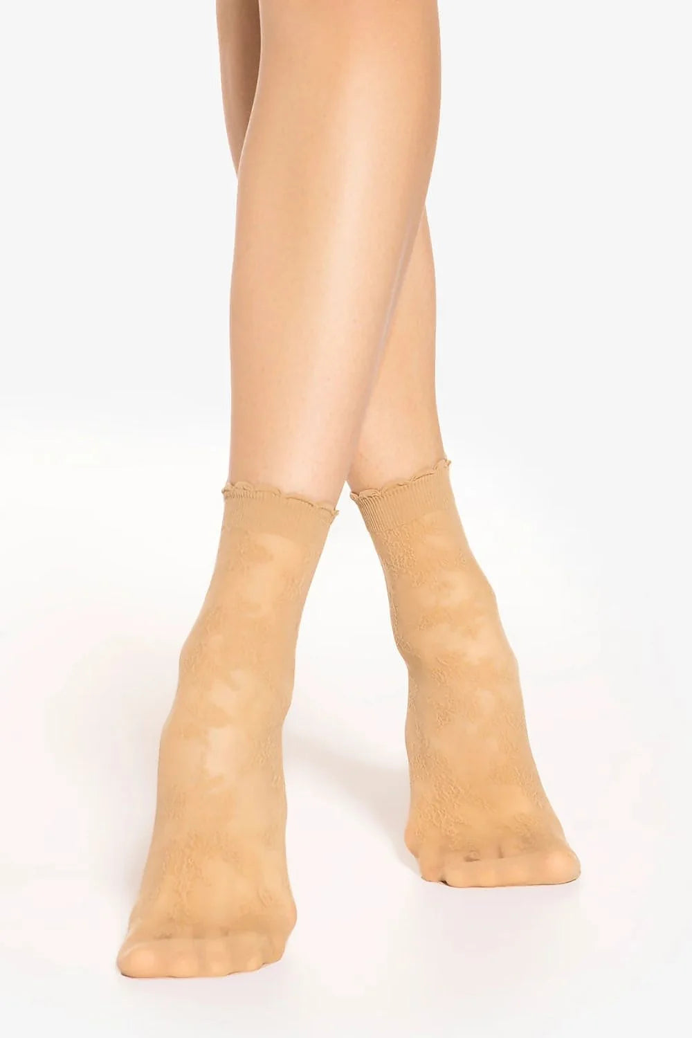 Chaussettes femmes courtes fines transparentes motif floral subtil beige naturel ajustables élégance quotidienne