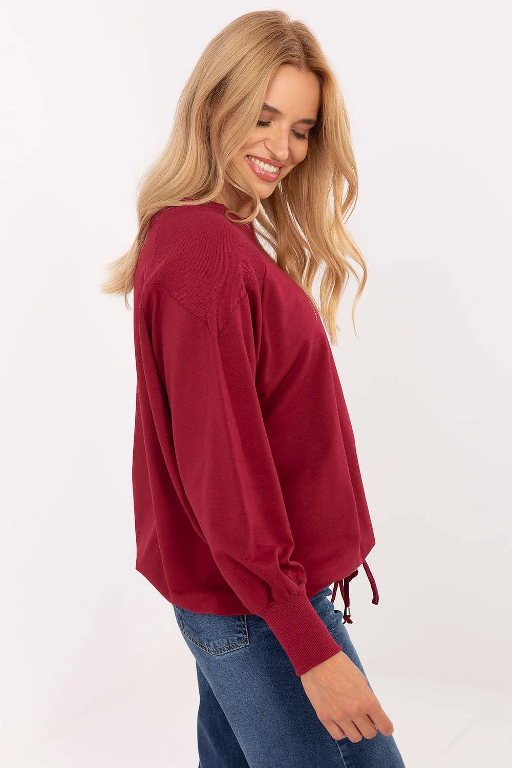 chemisier oversize bordeaux manches bouffantes col rond laçage bas rivets lettrage strassé molleton coton elasthanne poignets côtelés coupe droite courte