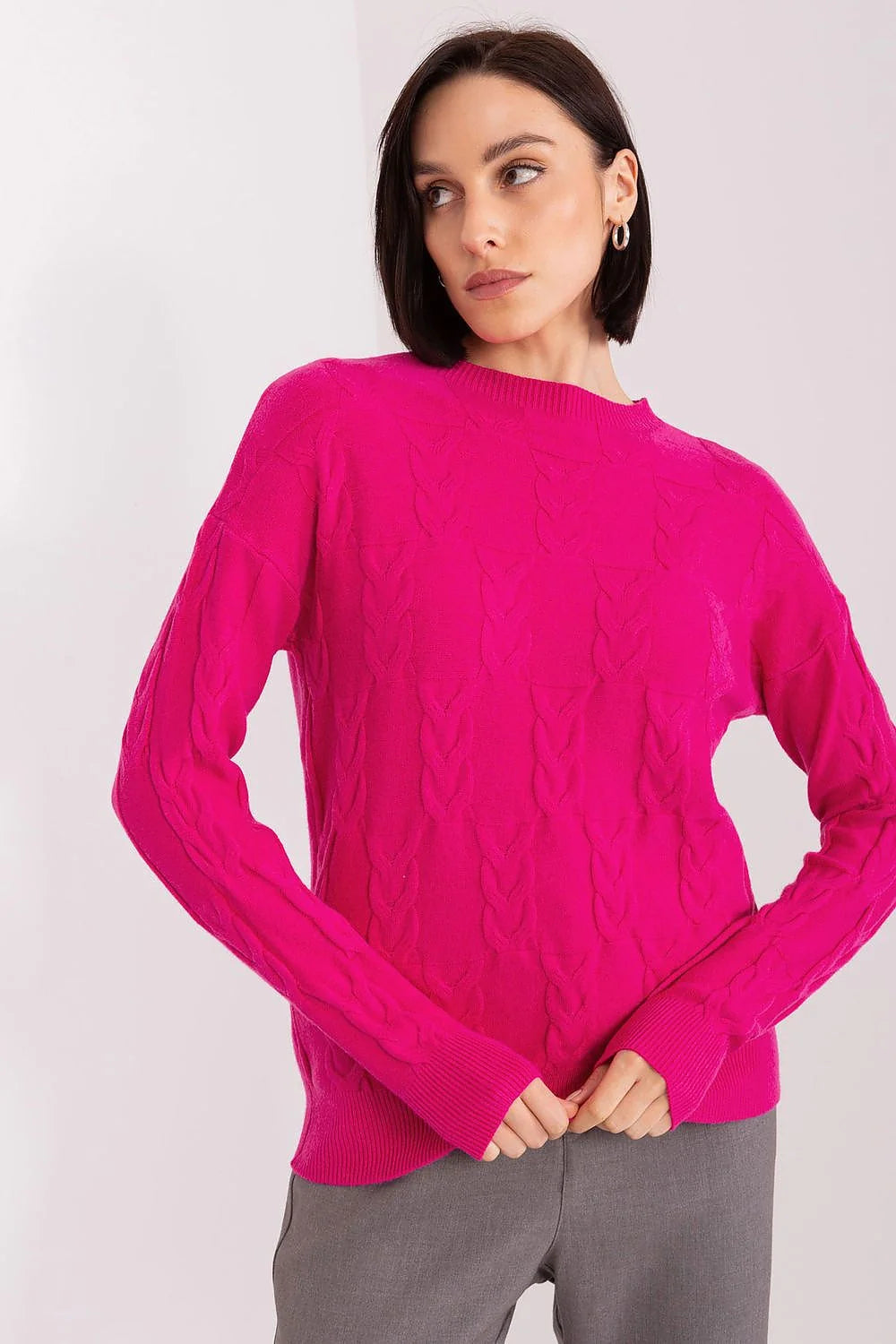Pull pour femme Chandail AT manches longues encolure ronde motif torsadé coloris rose fuchsia matériau mixte viscose nylon PBT coupe classique ajustée