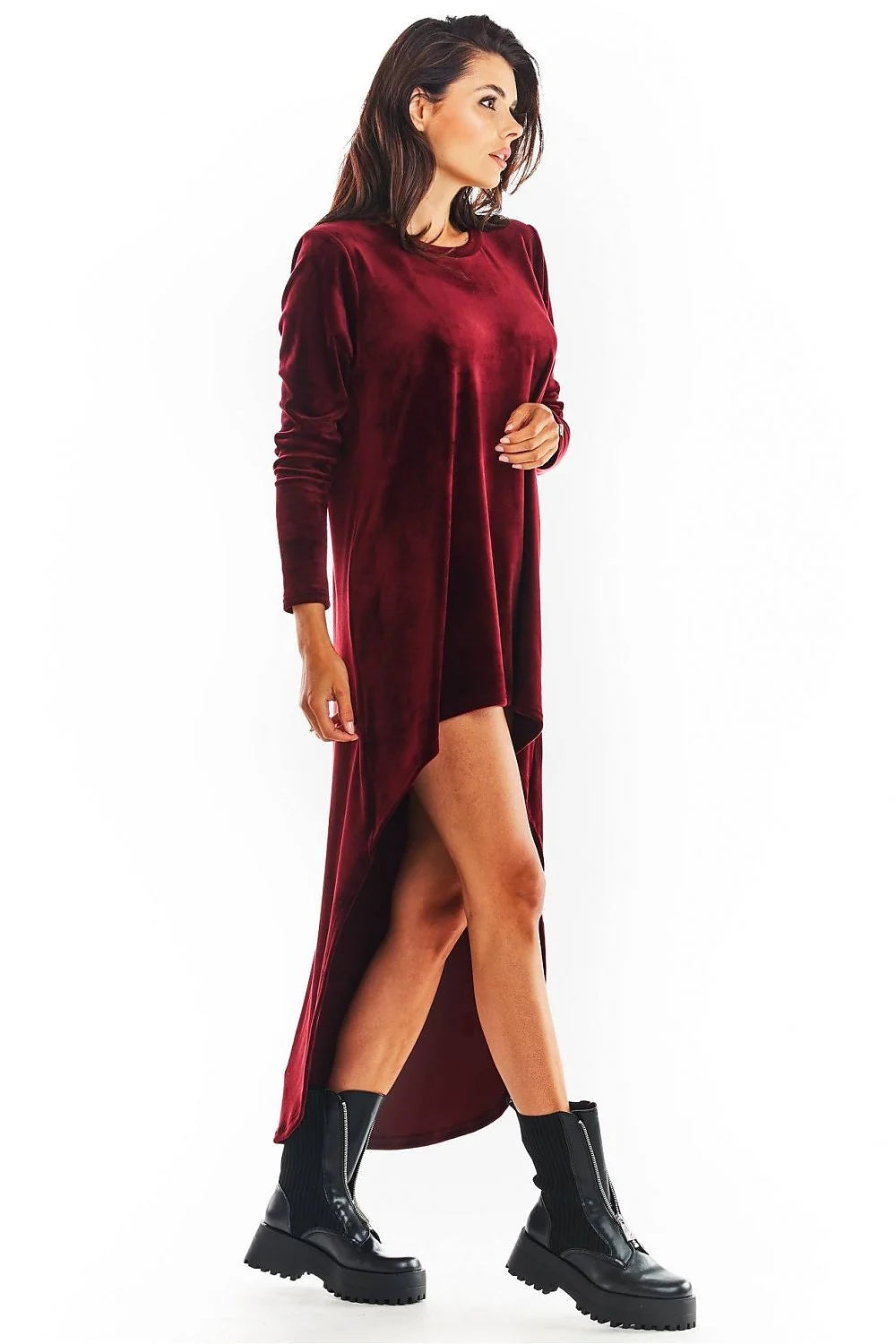robe jour awama asymétrique velours rose poudré manches longues encolure ronde ourlet court devant long arrière oversize fluide traîne