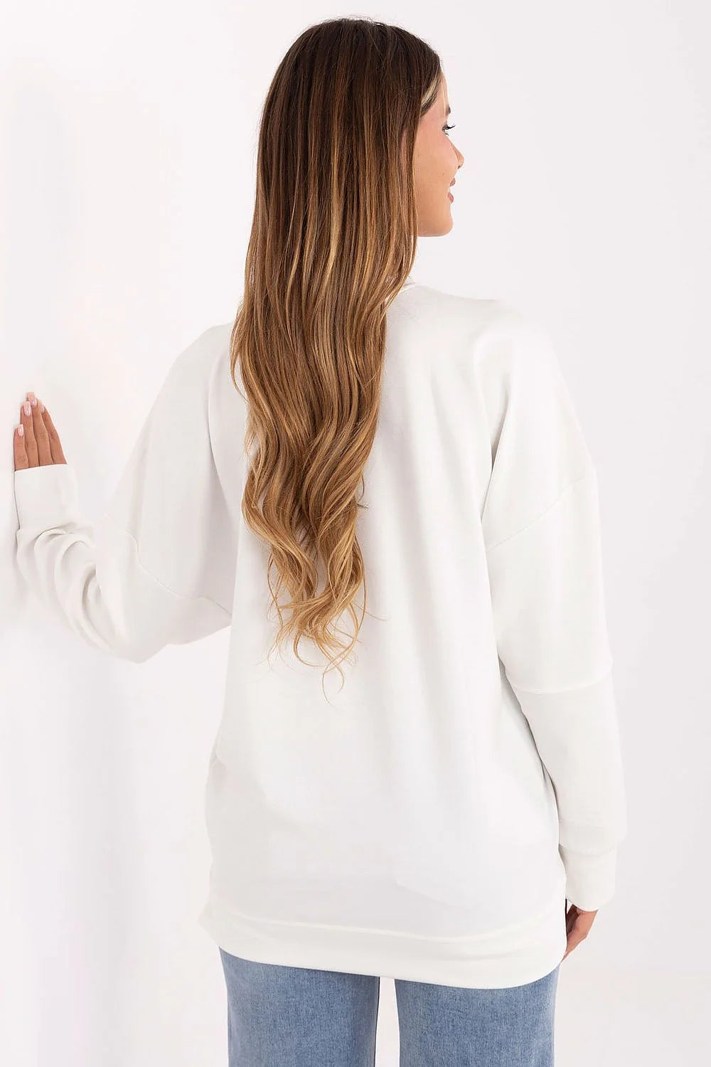 sweatshirt femme blanc col rond manches longues oversize coupe décontractée épaules tombantes molleton doux viscose elasthanne confortable léger