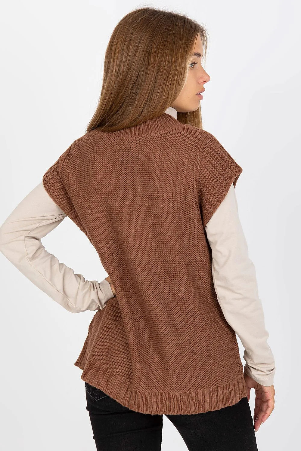 Pull sans manches Sublevel maille torsadée brun chocolat femme élasthanne acrylique texture élégante coupe ample