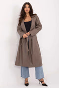 manteau cuir femme similicuir taupe oversize midi trench ceinturé ceinture nouée col tailleur manches longues poches latérales finition lisse intemporel