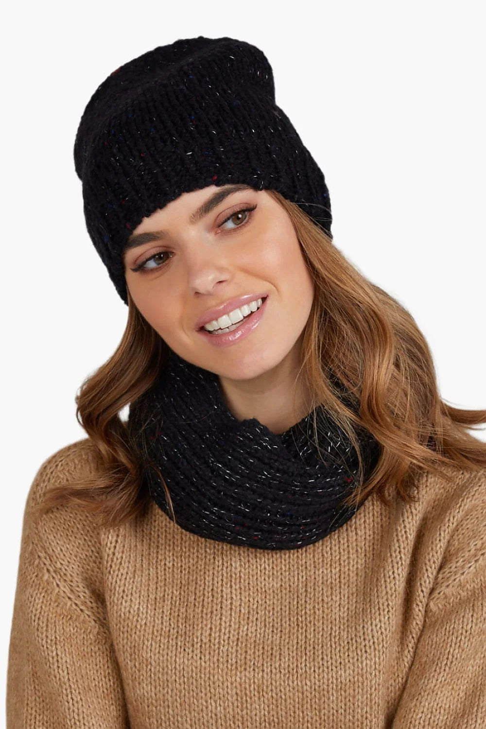 Ensemble Kamea pour femme bonnet snood maille épaisse couleur noire style classique coupe ample confort froid hiver