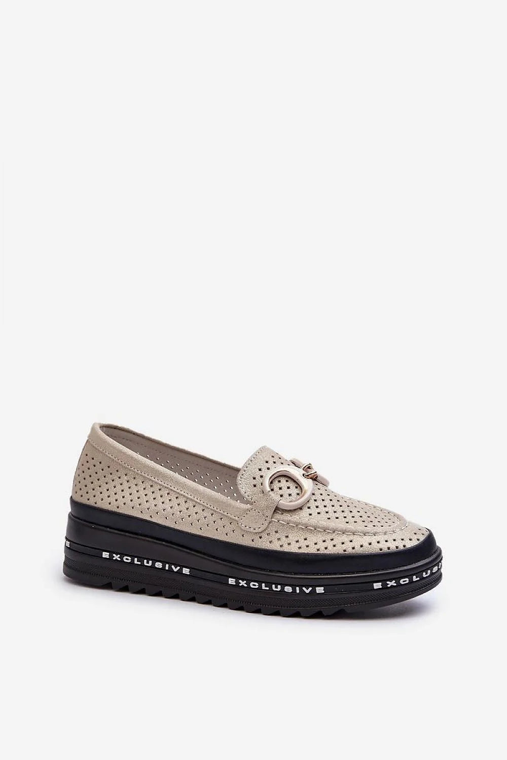 Moccasins pour femmes en cuir naturel, style moderne, beige, plateforme, perforations, confort, élégance, occasion多种, S.Barski