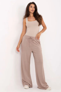 pantalon survêtement large palazzo femme taupe beige jersey doux extensible fluide taille haute élastiquée cordon réglable poches latérales