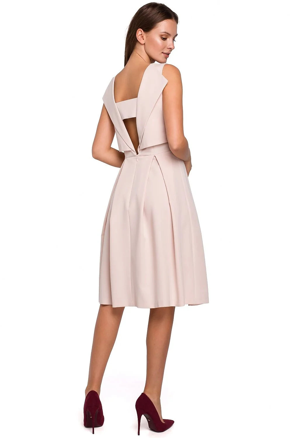 robe soirée Makover noire midi sans manches dos nu col bateau taille haute jupe évasée plissée crêpe élégante femme