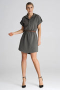 Robe de jour élégante pour femme en tissu fluide, coupe droite, ceinture marron, style casual-smart, coloris gris foncé ou kaki, facile à assortir
