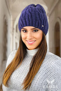 bonnet hiver maille épaisse côtelée torsadée bleu profond violet moelleuse chaude ajustée coupe ample bordure métallique discrète chic