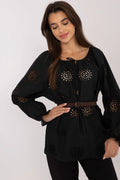 chemisier boho noir coton respirant léger manches bouffantes ceinture tressée marron découpes florales encolure ronde coupe ample fluide romantique élégant