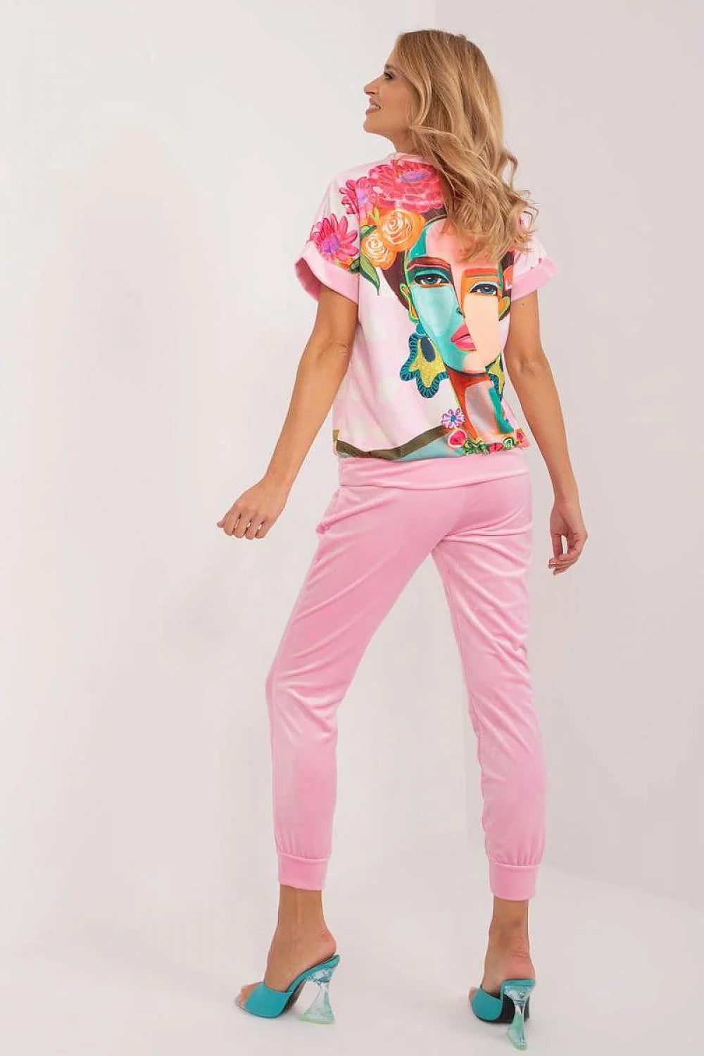 Ensemble artistique décontracté pour femme en velours imprimé multicolore rose pâle manches courtes floral dos nu