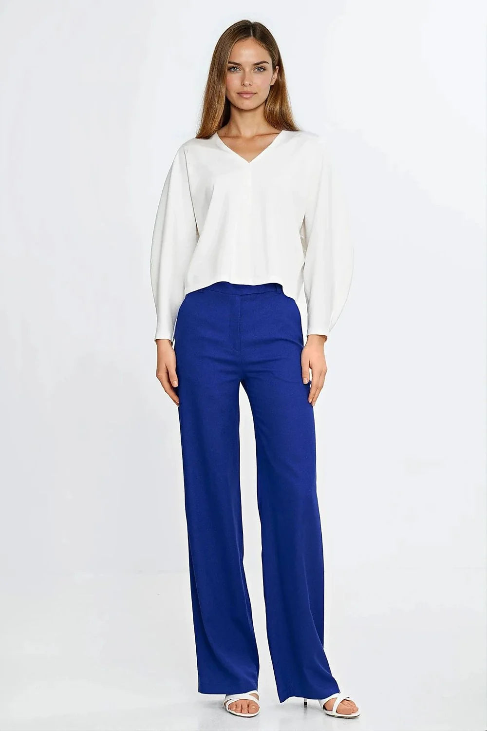 chemisier oversize élégant doux viscose confortable encolure plongeante manches longues ballon ample court coutures centre avant minimaliste enfilable polyvalent chic