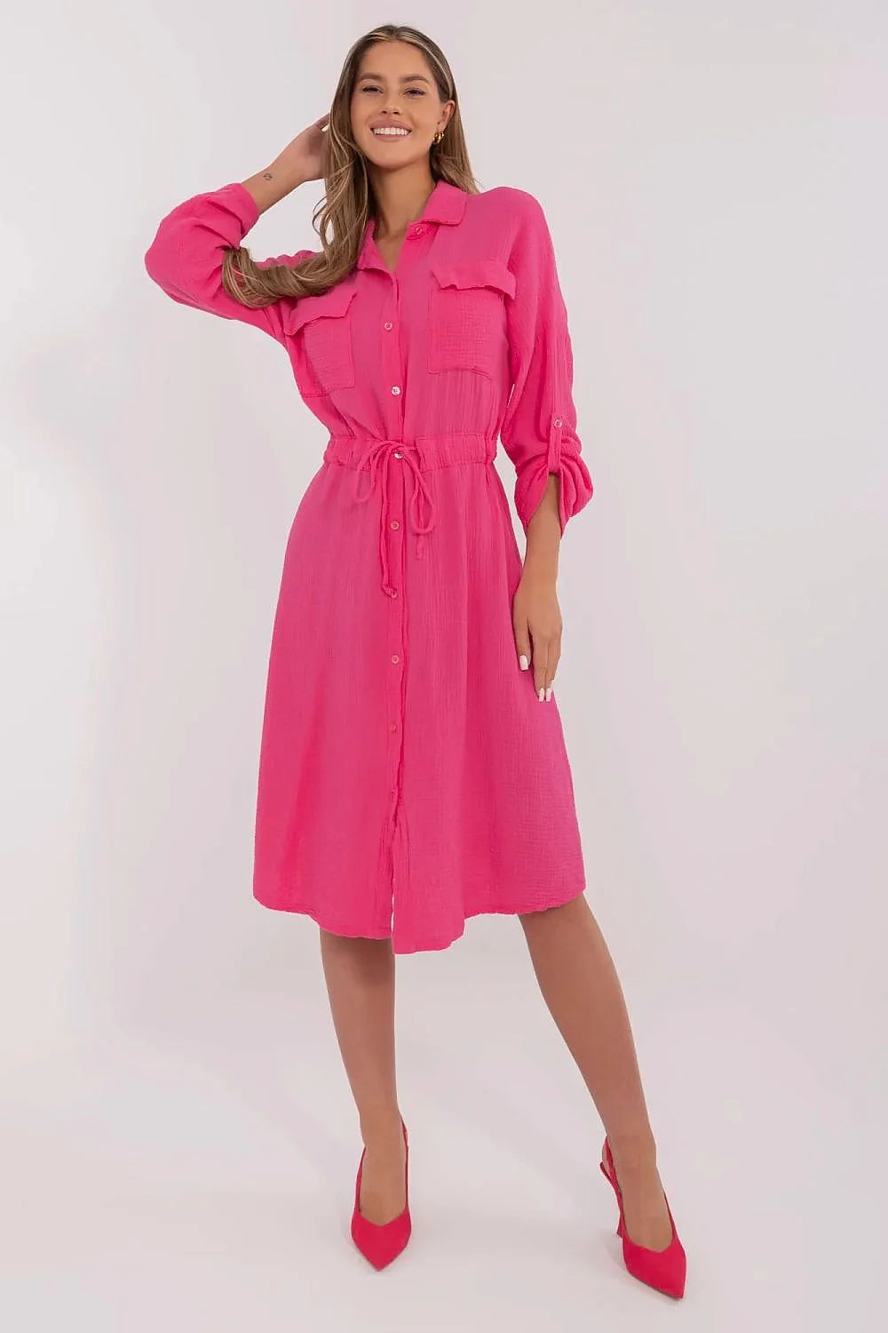 Robe élégante en coton rose vif coupe chemise manches longues ceinture intégrée pour femmes