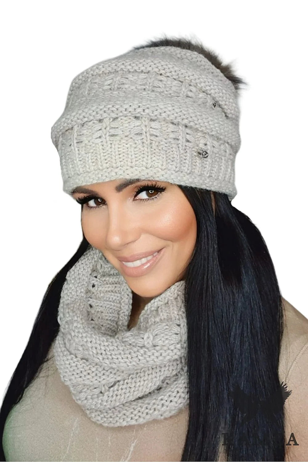 Bonnet et écharpe tricot KAMEA hiver femme design torsades points riz couleur gris clair matières douces