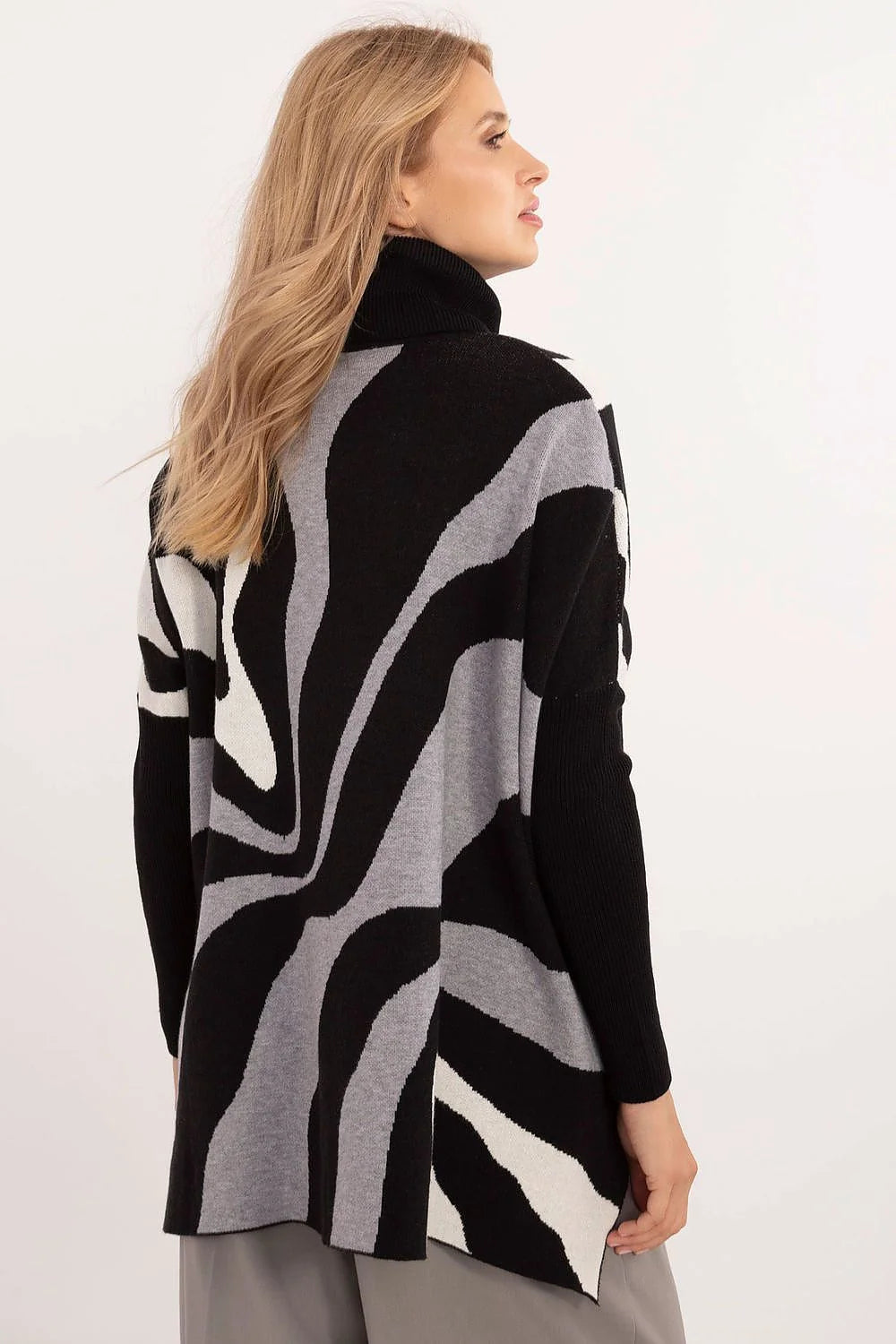 Poncho femme moderne design graphique抽象波纹图案tricoté col roulé texture douce saison froideusage casual et sophistiqué
