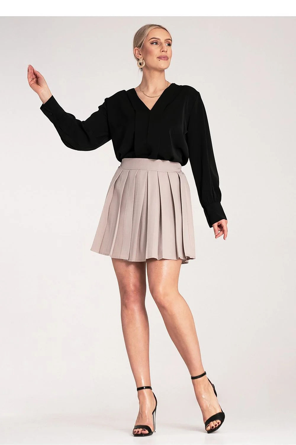 Jupe courte Figl en polyester et élasthanne plissée beige clair taille haute ceinture intégrée femme occasion formelle ou semi-formelle