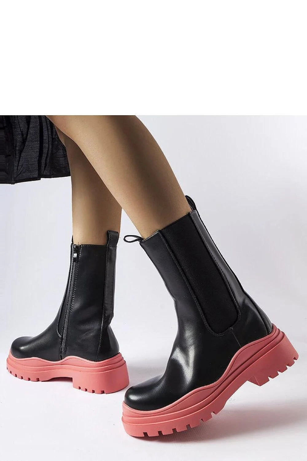 bottines femmes cuir noir lisse tige montante mollet zip latéral semelle caoutchouc rose corail épaisse crantée plateforme antidérapante confortable durable