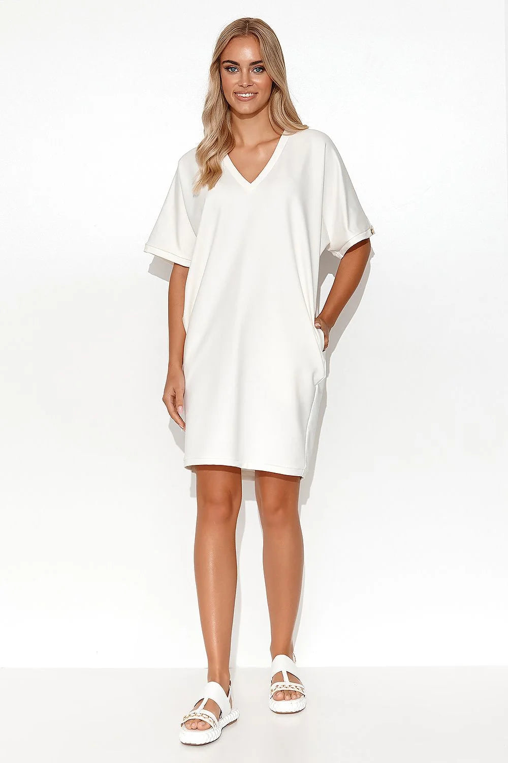 Robe blanche Makadamia style minimaliste coupe droite manches courtes en coton femme occasion quotidienne
