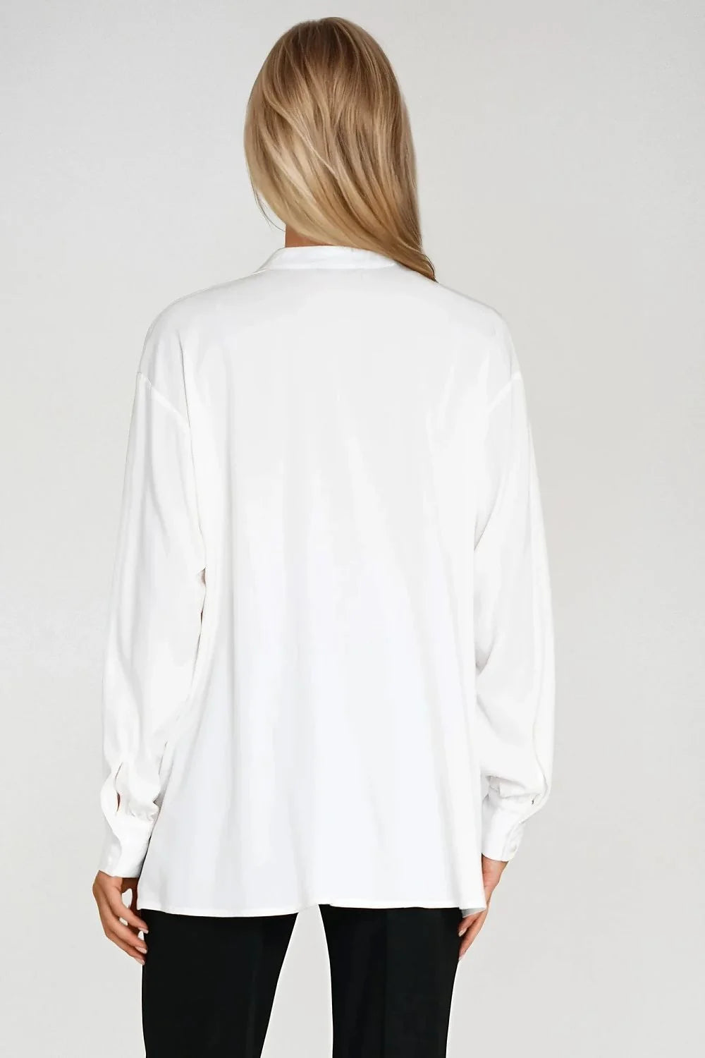 chemisier femme blanc oversize ample viscose léger fluide drapé col officier décolleté goutte boutonné manches longues poignets fronces