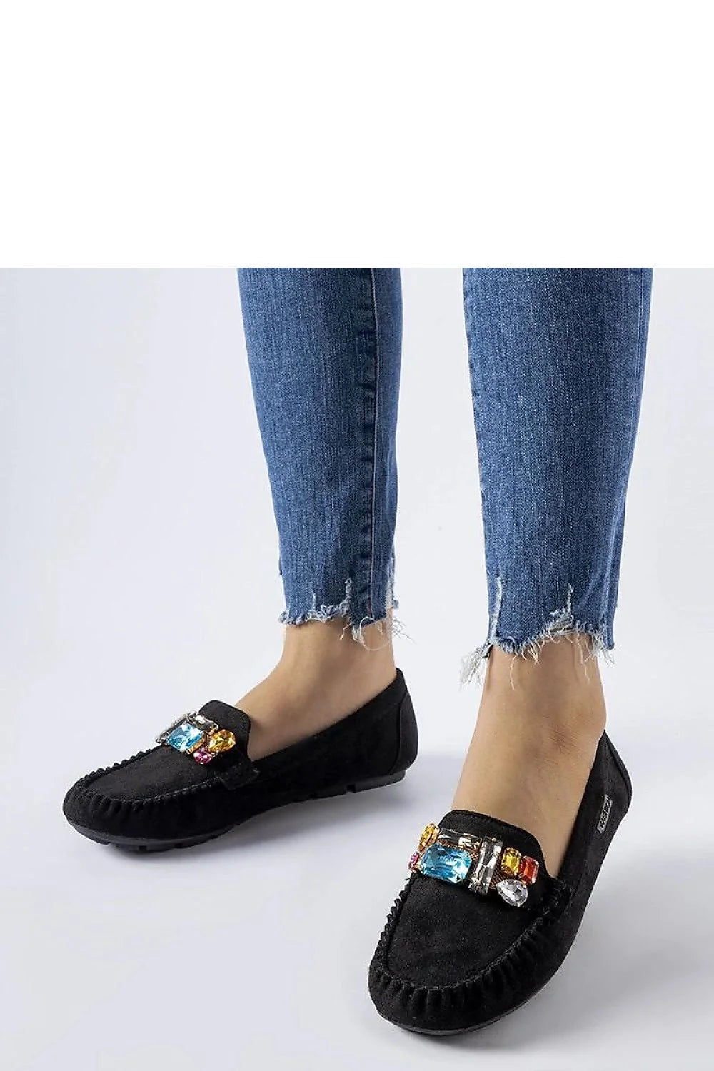 Mocassins noirs élégants pour femmes style classique moderne couleur unisexe daim doux finitions visibles pierres multicolores