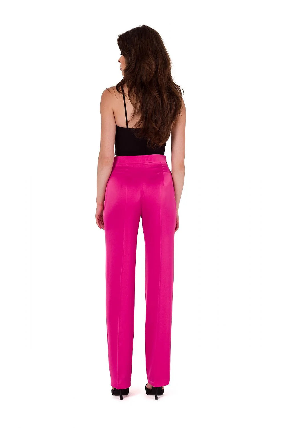Pantalon femme Makover satin fuchsia couleur vive coupe droite taille haute occasion soirée élégance moderne style intemporel