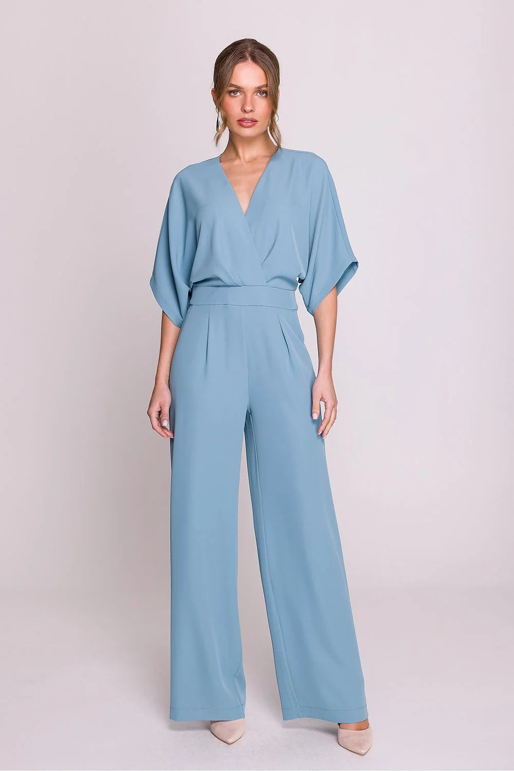 Combinaison élégante bleu pastel pour femme cache-cœur V profond manches courtes ceinture intégrée large taille ajustable occasions multiples