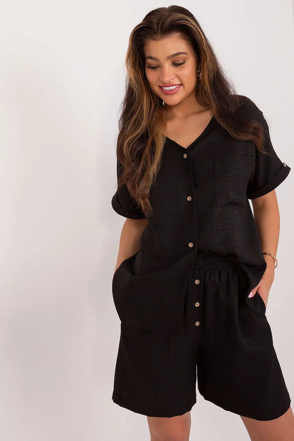 Ensemble Lakerta chemise short femme style élégant décontracté manches courtes col V coton polyester short genoux poches latérales taille haute