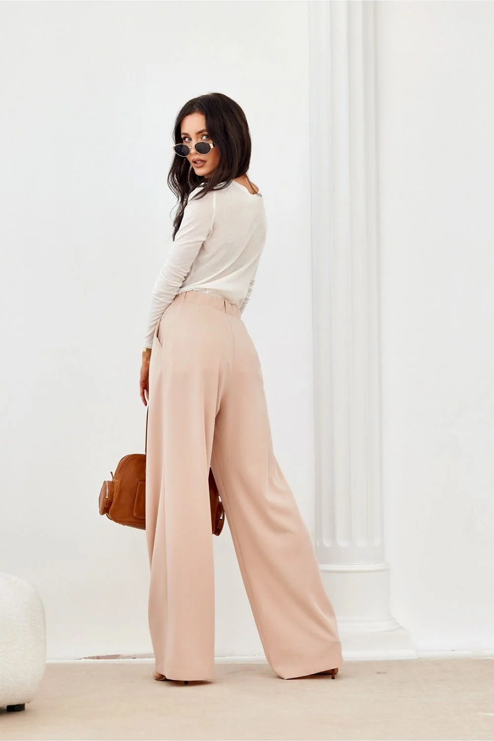 pantalon femme taille haute ample palazzo beige rosé crêpe drapé plis avant poches latérales élasthanne stretch confortable structuré minimaliste bureau