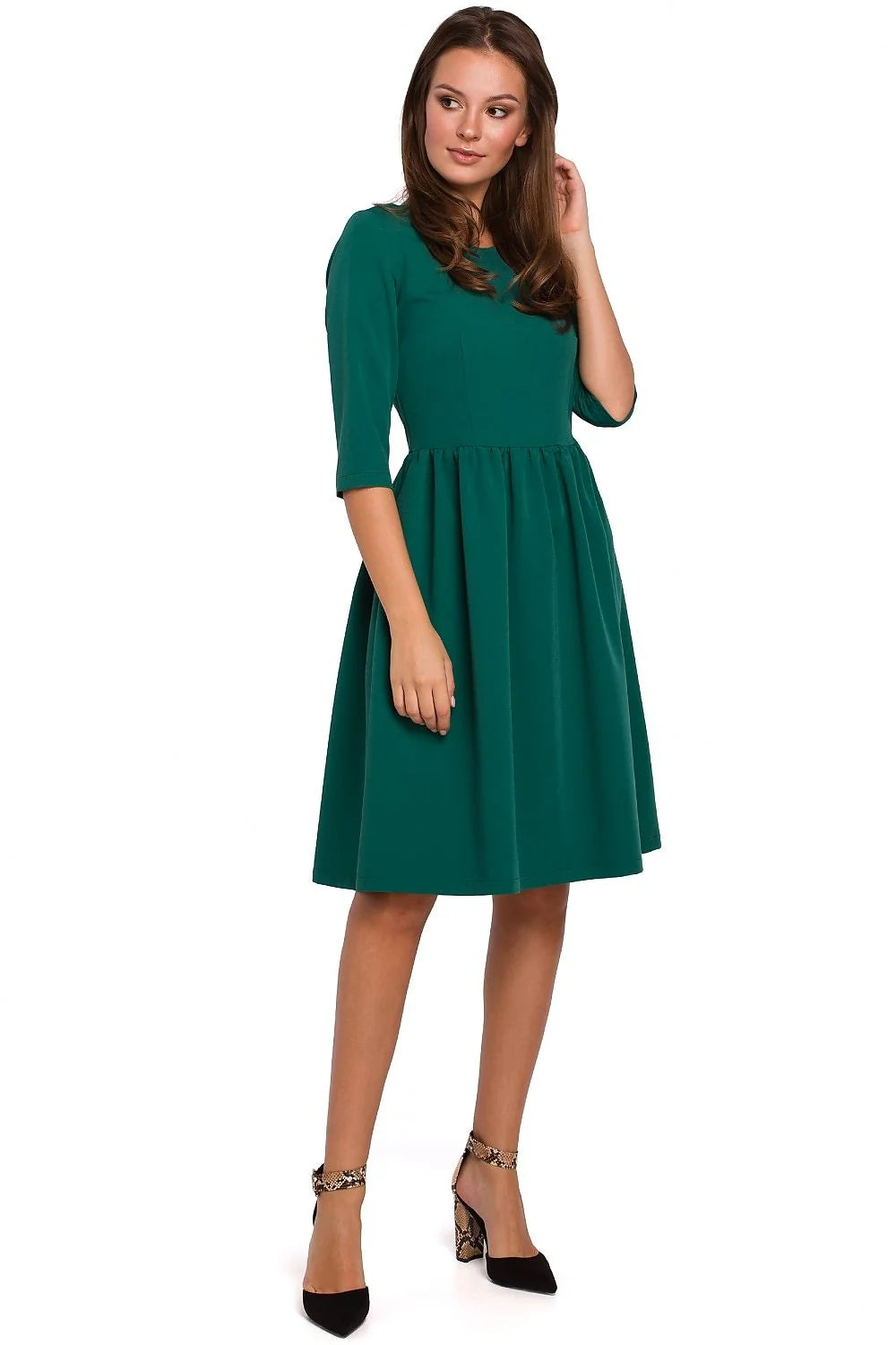 Robe en coton noir élégante et classique coupe évasée manches trois-quarts pour occasions spéciales