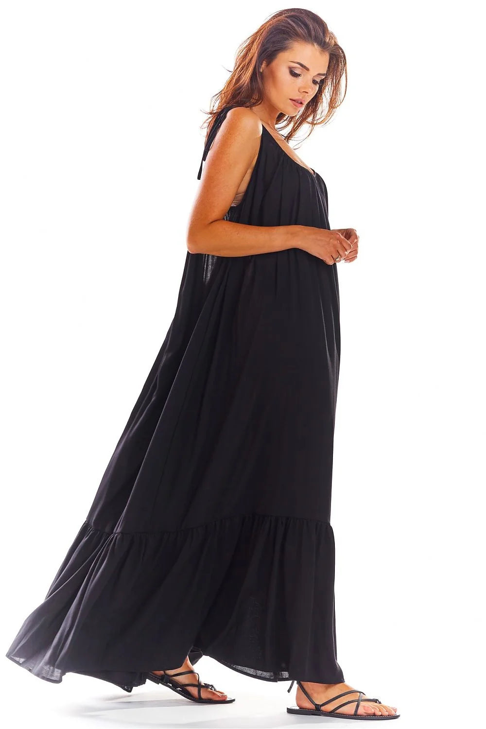 Robe longue AWAMA été 2023 coupe ample décolleté dos volant bas coloris rouge vif femmes viscose élasthanne