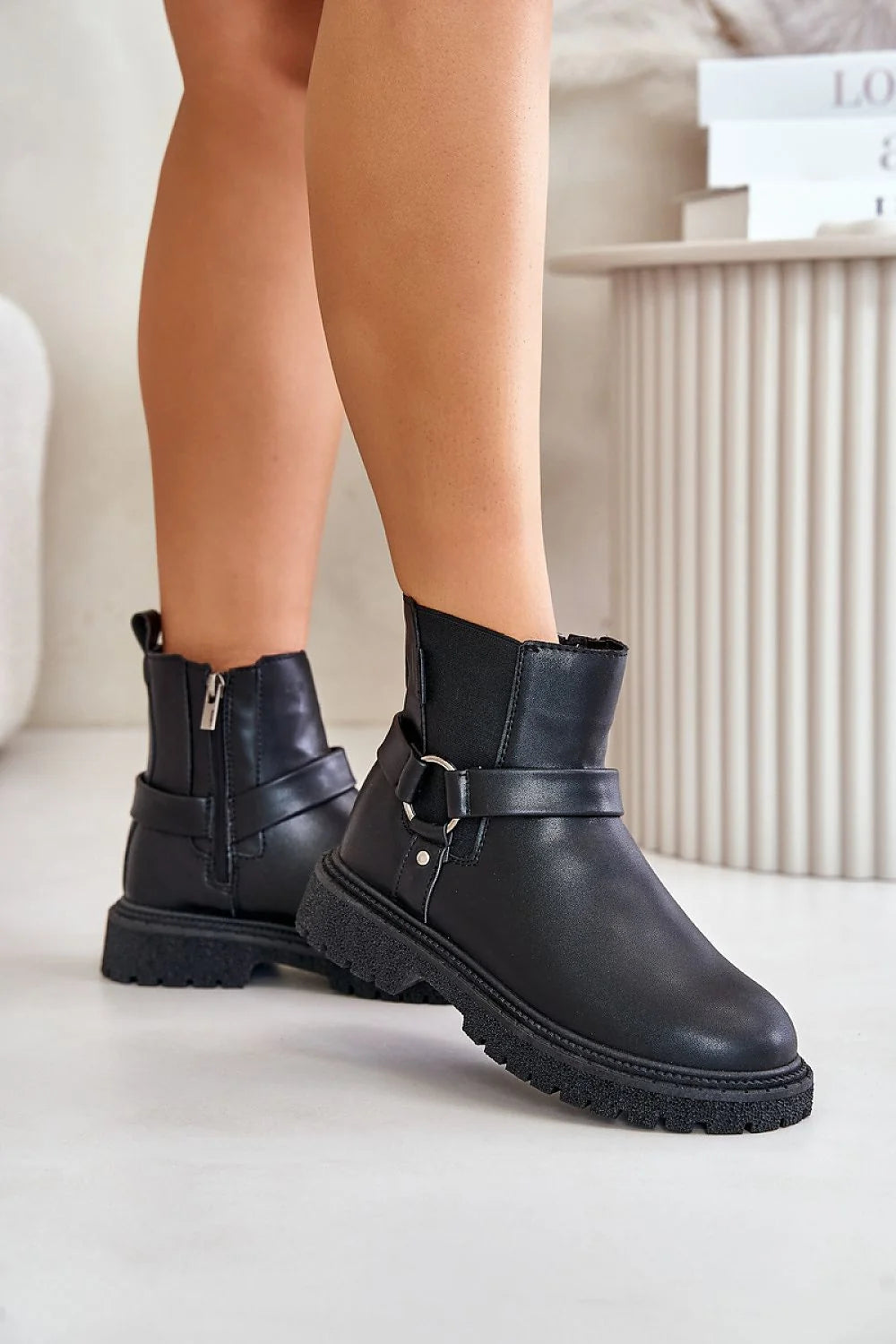 Bottines pour femmes en cuir artificiel écolo design élégant mode urbain chaussures hiver confort style tendance pratique