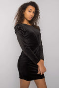 Robe de soirée velours noir ajustée élégante manches longues pour occasions glamour tendances femmes