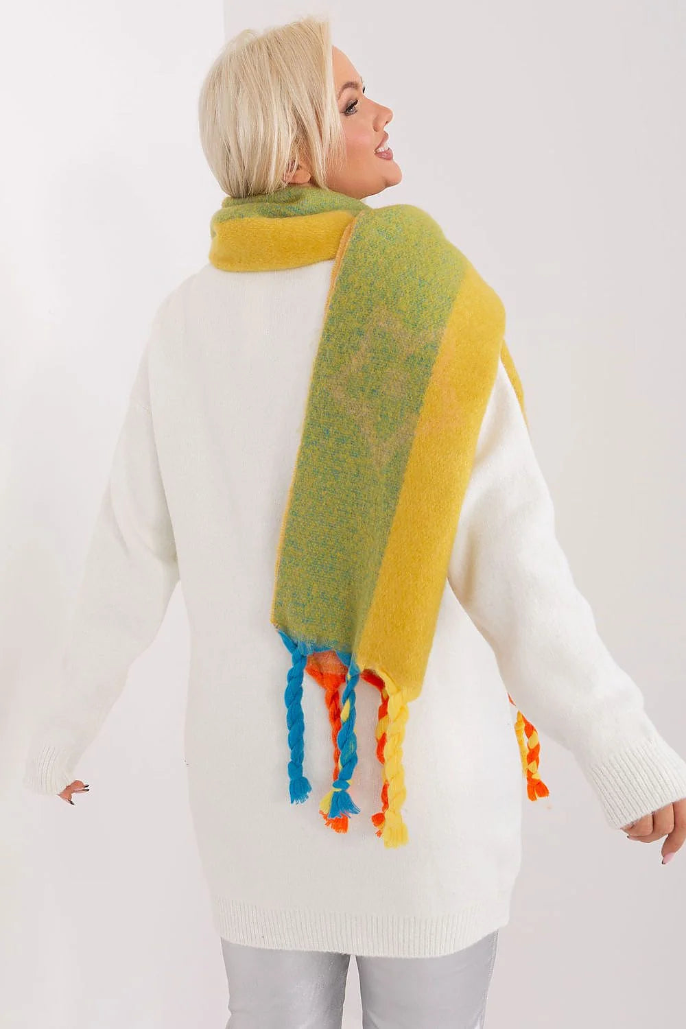 Écharpe Automne-Hiver Multicolore Foulard Longue Fines Franges Style Moderne Confort Élégance Polyvalence pour Femmes