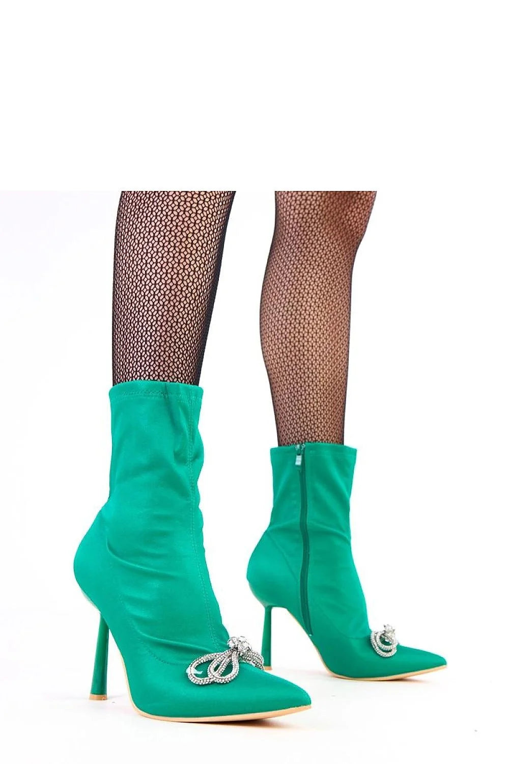 bottines satin stretch vert émeraude talon aiguille bout pointu mi mollet silhouette ajustée nœud strass semelle cuir écologique fermeture éclair