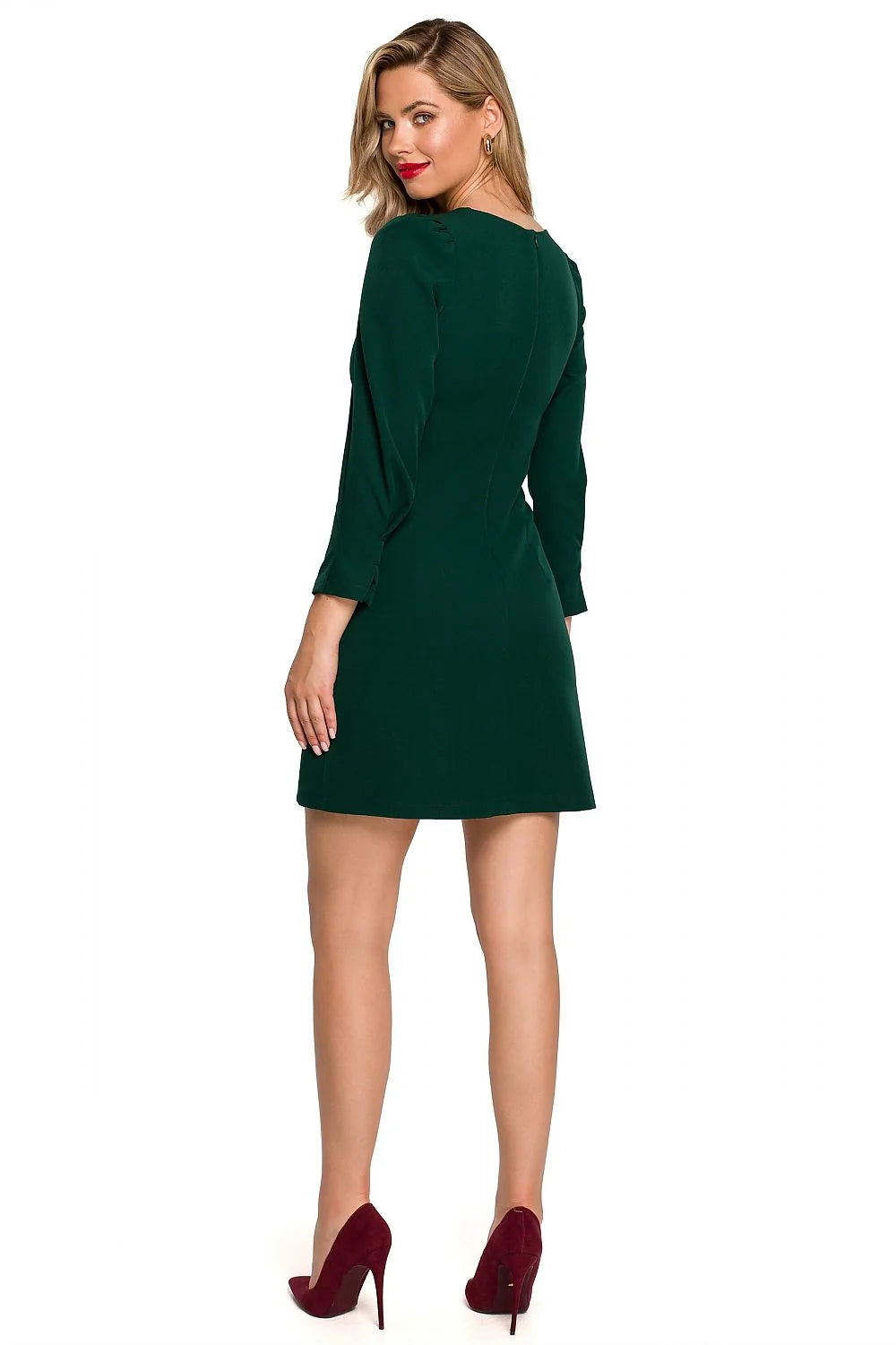 Robe de jour élégante en fuchsia vif, coupe droite, manches longues, poches boutons dorés, polyester 95% femme