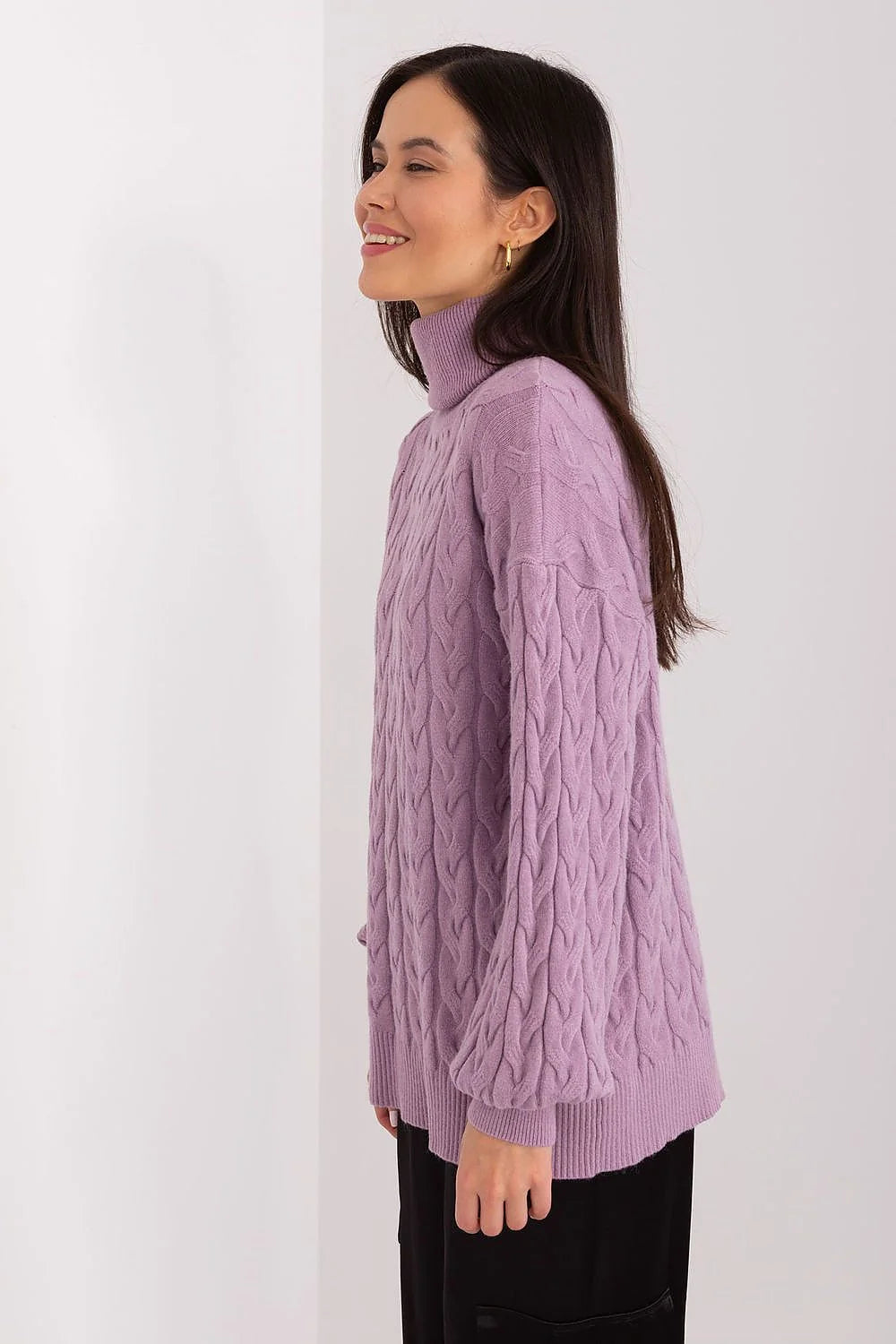 Pull col roulé torsadé pour femme, texture écossaise, manches longues, couleur lilas, coupe ample, finitions côtelées, vêtement hivernal