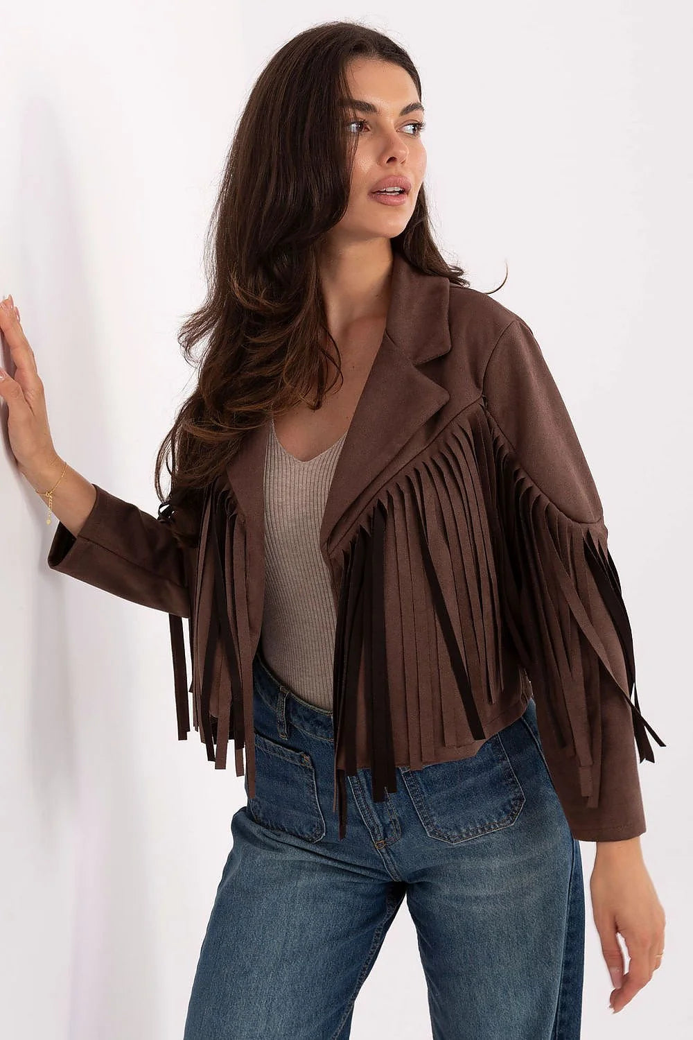veste courte femme effet daim marron chocolat cropped boxy col tailleur ouvert sans fermeture franges longues bohème western rockchic