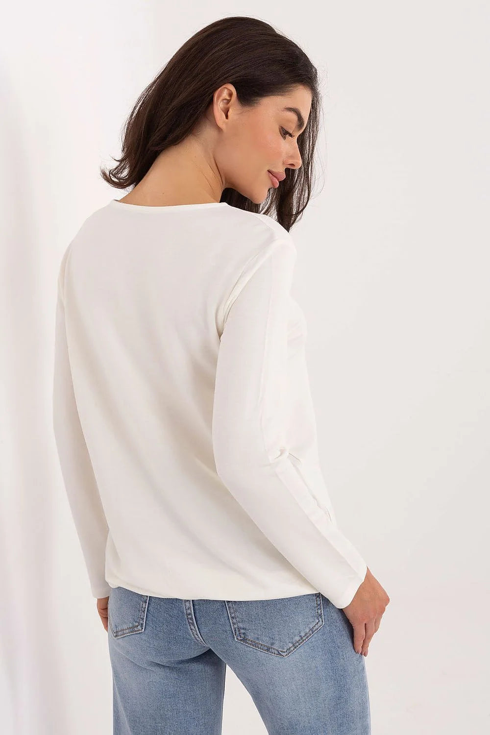 chemisier femme manches longues col rond coupe droite ourlet élastique micromodal extensible doux respirant minimaliste polyvalent blanc cassé