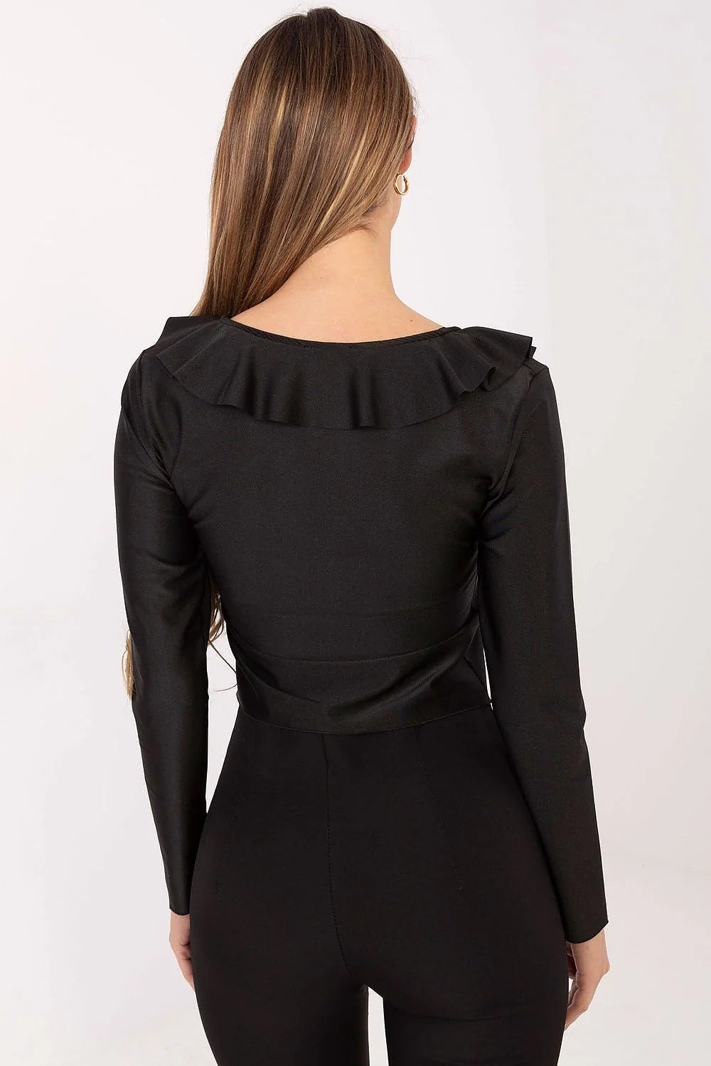 chemise femme noire courte cachecoeur volants manches longues décolleté profond lien noué stretch léger polyester viscose cintrée élégante romantique soirée