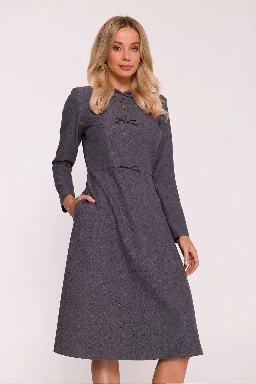 robe trapèze midi gris anthracite manches longues tissu structure melange laine encolurearrondie fente legere noeuds decoratifs poches laterales