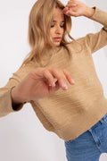 Pull pour femme style classique col montant motif torsade beige maille tricotée manches longues côtelé