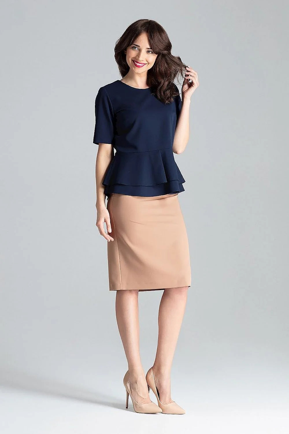 Chemisier à manches courtes vert émeraude double basque jupe beige sable taille ajustable polyester viscose femme