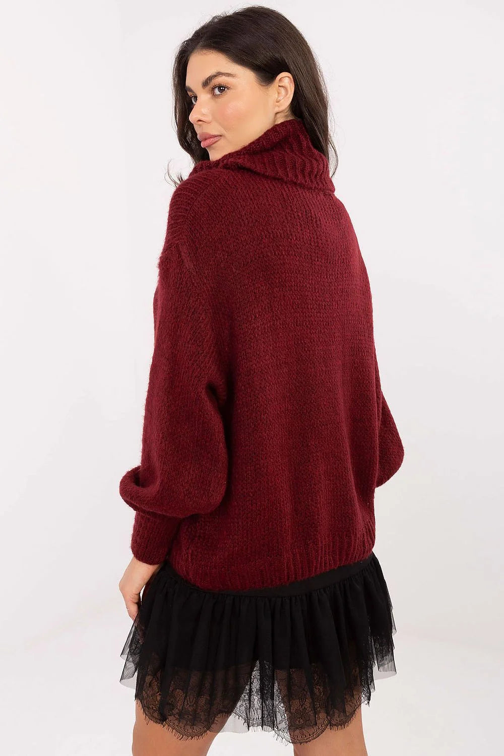 pull femme col roulé oversize bordeaux mohair acrylique nylon maille duveteuse manches ballon longues côtelées ourlet relaxed automne hiver confortable